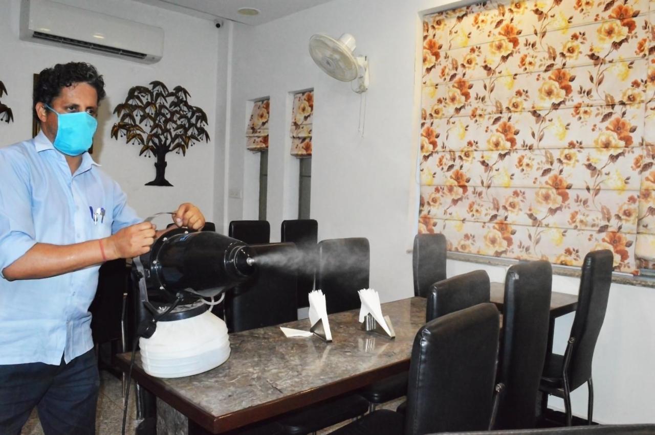Madhav Muskan Residency Mathura Kültér fotó