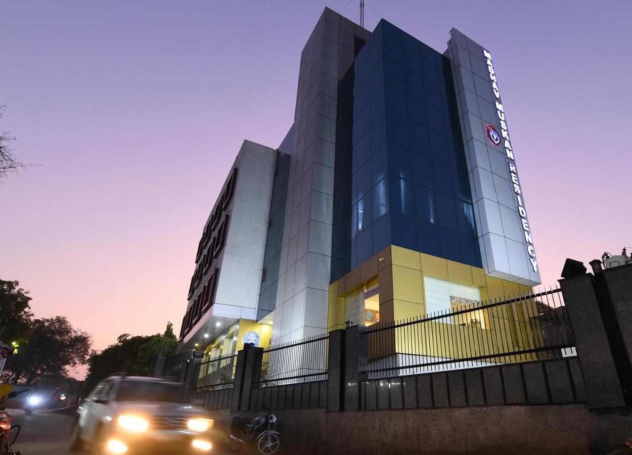 Madhav Muskan Residency Mathura Kültér fotó