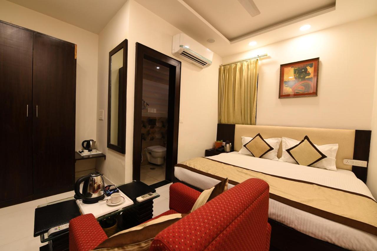 Madhav Muskan Residency Mathura Kültér fotó